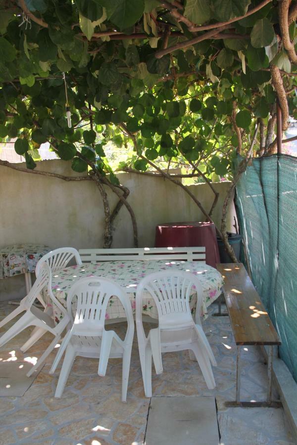 Appartement App Dujmovic à Supetar Extérieur photo