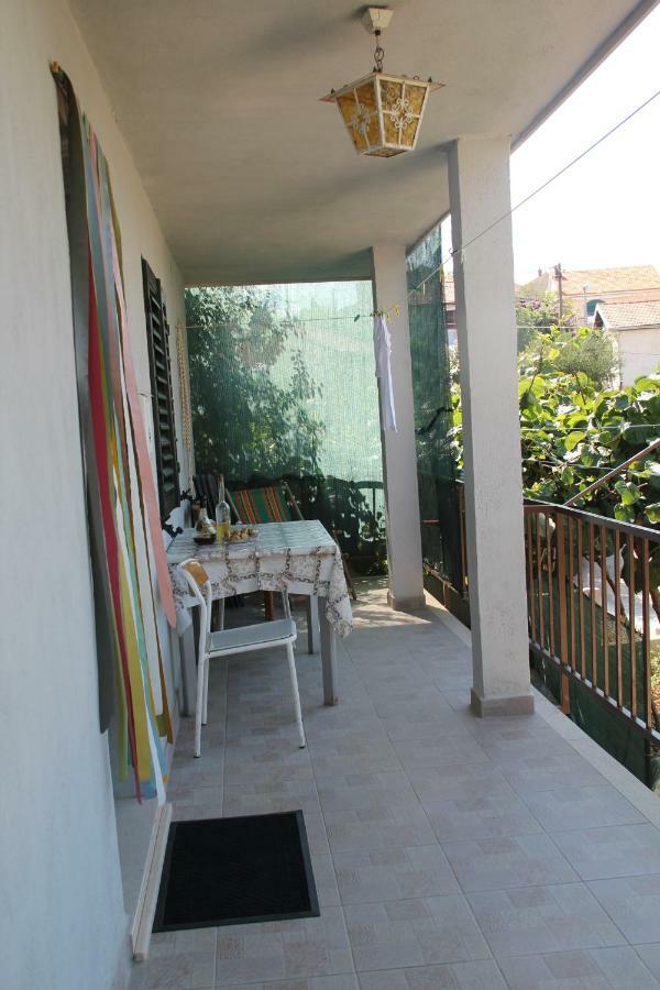 Appartement App Dujmovic à Supetar Extérieur photo